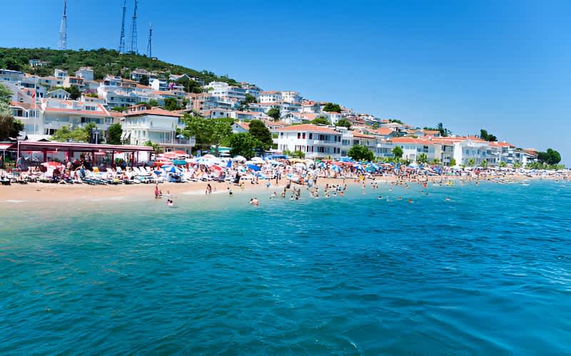 Büyükada'da Denize Girilecek Yerler Prenses Koyu